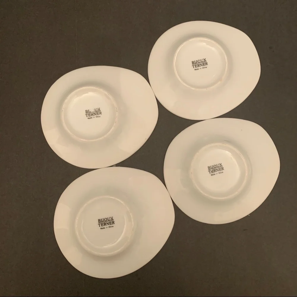 Bijoux Terner set of 4 espresso cups and saucers